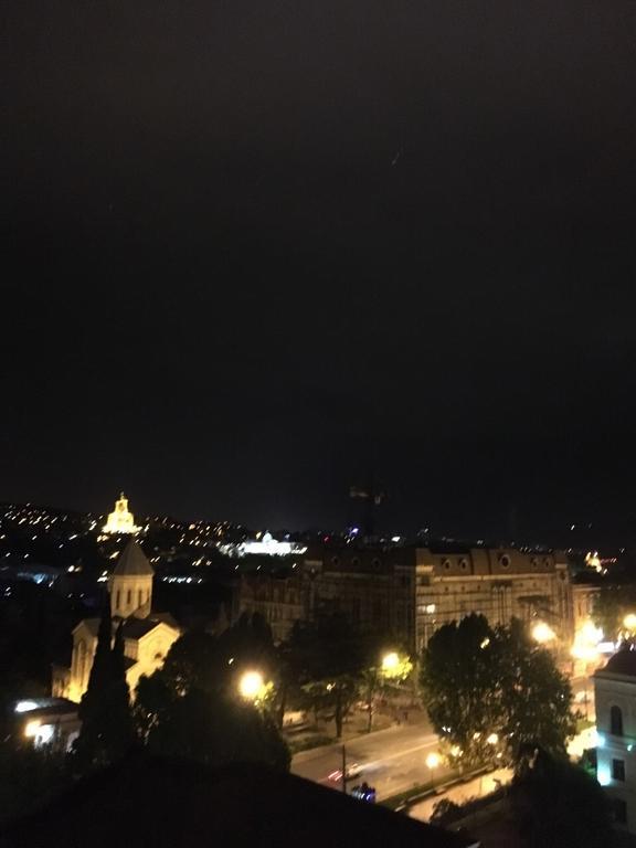 Rustaveli Apartment City Centre 第比利斯 外观 照片