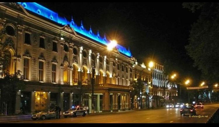 Rustaveli Apartment City Centre 第比利斯 外观 照片