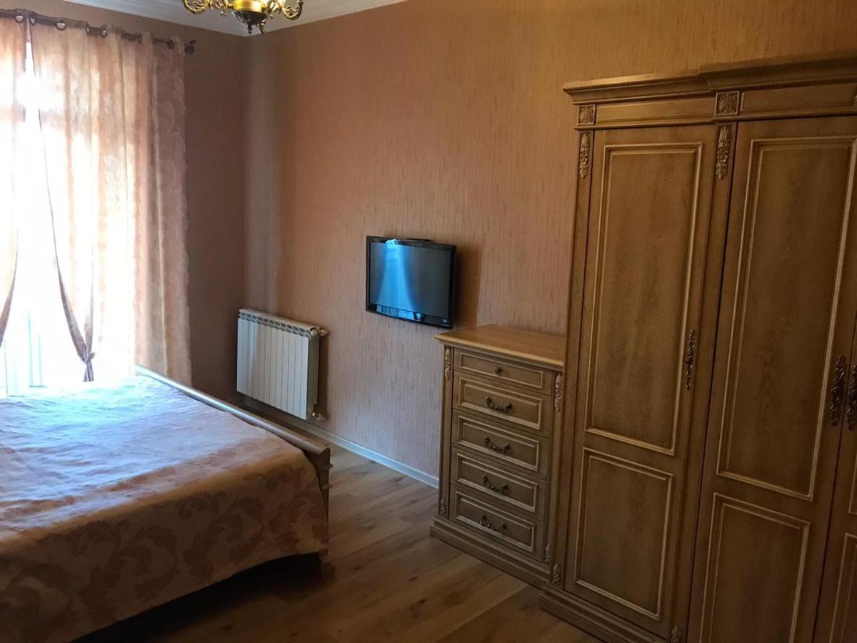 Rustaveli Apartment City Centre 第比利斯 外观 照片