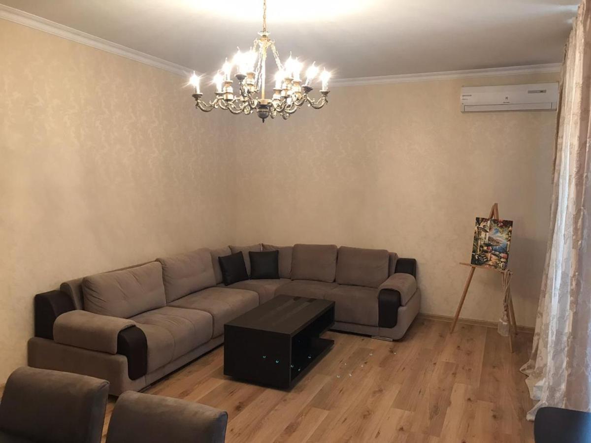 Rustaveli Apartment City Centre 第比利斯 外观 照片