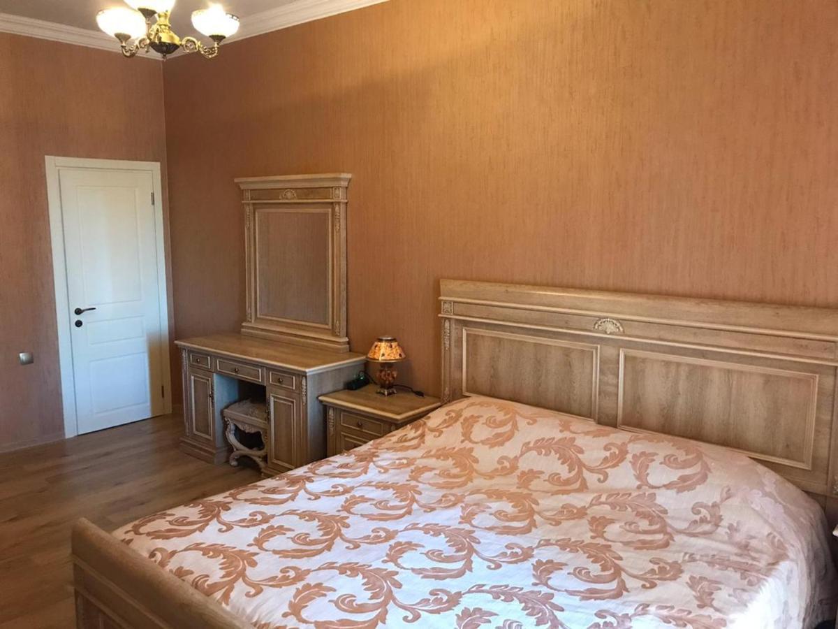 Rustaveli Apartment City Centre 第比利斯 外观 照片